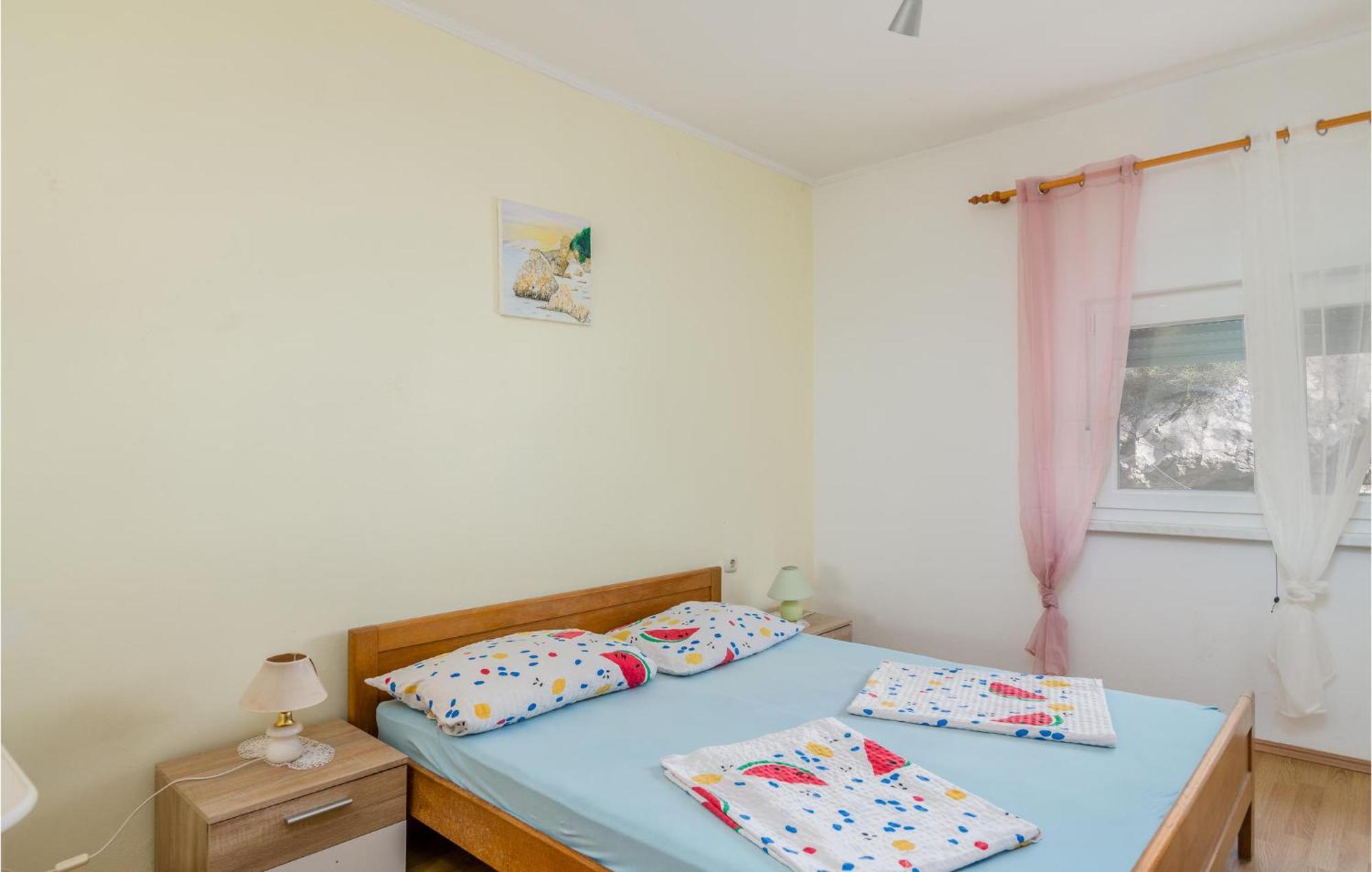Awesome Apartment In Stara Baska 1 With Kitchen Экстерьер фото