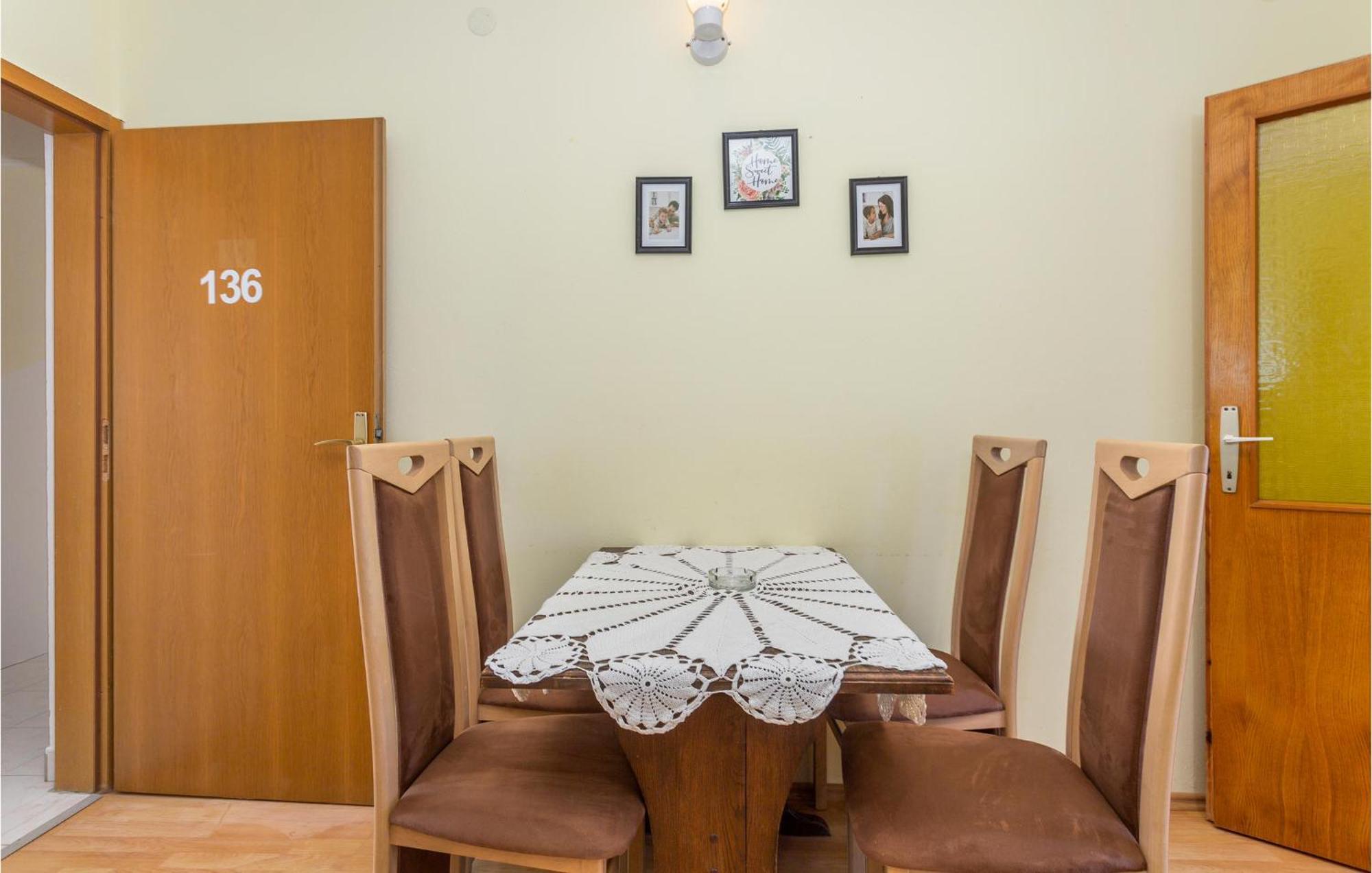 Awesome Apartment In Stara Baska 1 With Kitchen Экстерьер фото